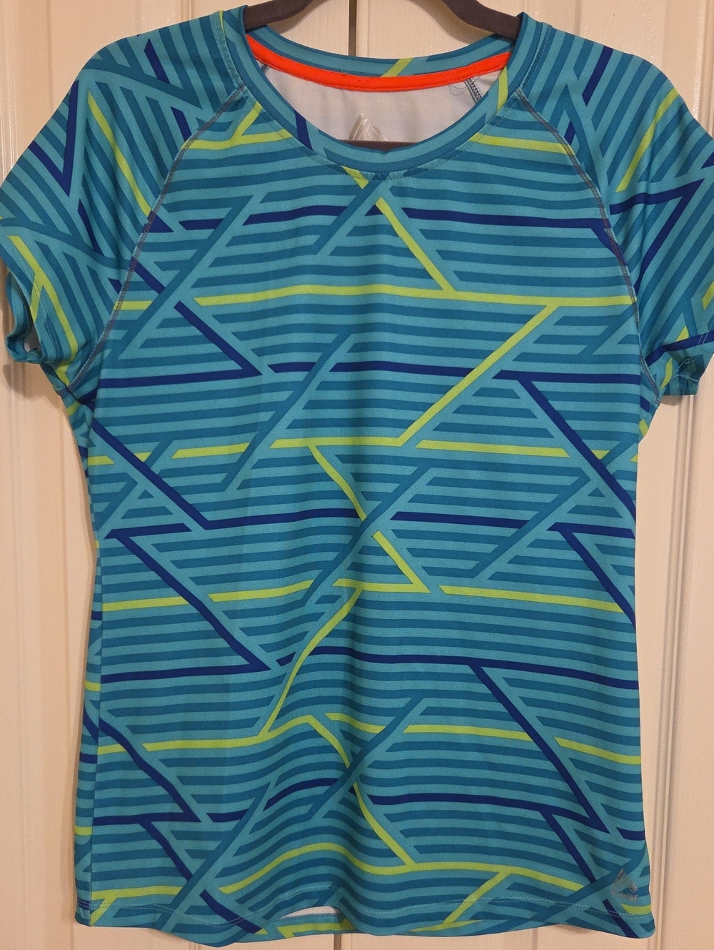 🚦3for$15🚦RBX Athletic Tee with Teal, Green and Blue Stripe Details